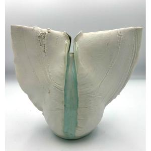 François Gueneau (1937) - Vase - Sculpture In Enameled Porcelain And Porcelain Biscuit