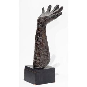 Julio Gonzalez (1876-1942) (after)- Right Hand Raised, Bronze Print No.5/8. 