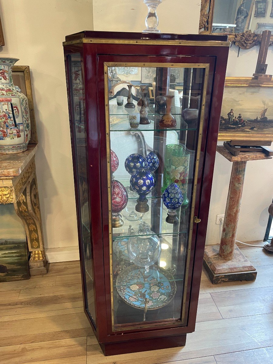 Vitrine 1925 En Acajou A Pan Coupé 