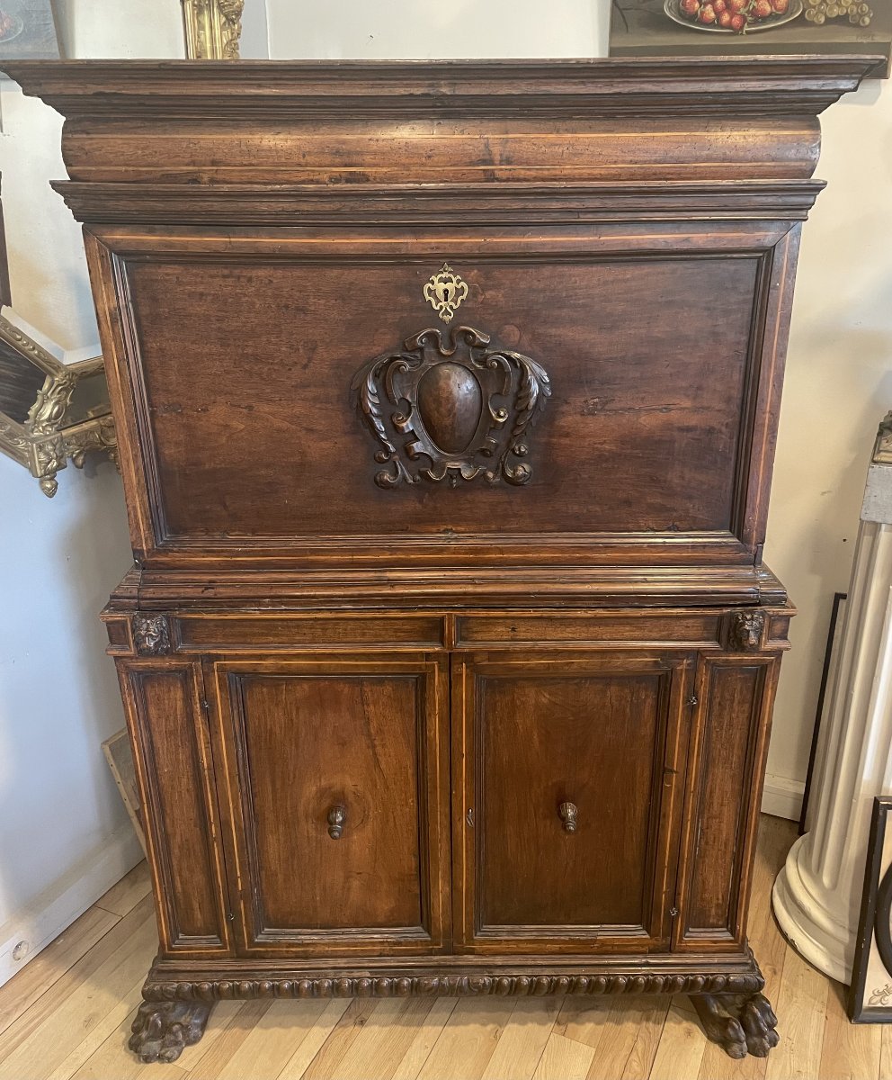 Cabinet Meuble italien en noyer  époque XVII eme siécle-photo-3