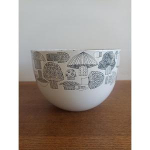 Kaj Frank, Enameled Metal Dish From The 1950s 