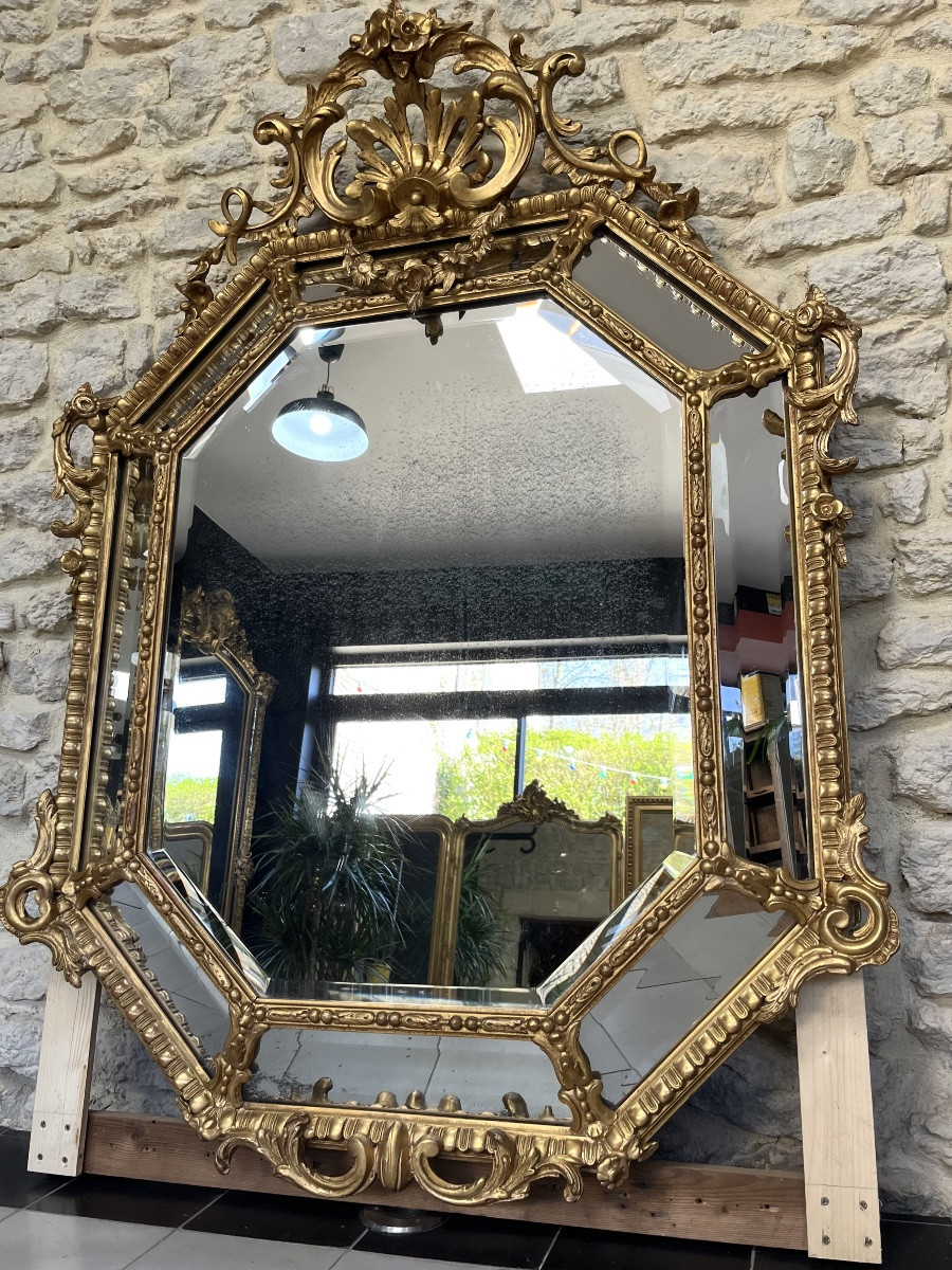 Miroir à pareclose 142,5cm à fronton doré à la feuille d’or glace biseautée, trumeau cheminée-photo-2