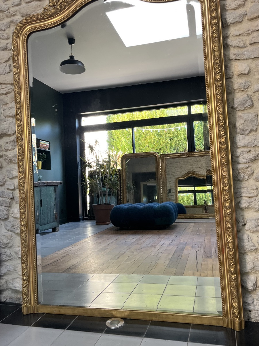 Miroir Louis-Philippe à fronton et perlé 191,5cm/120,5cm forme chapeau de gendarme, biseautée -photo-5