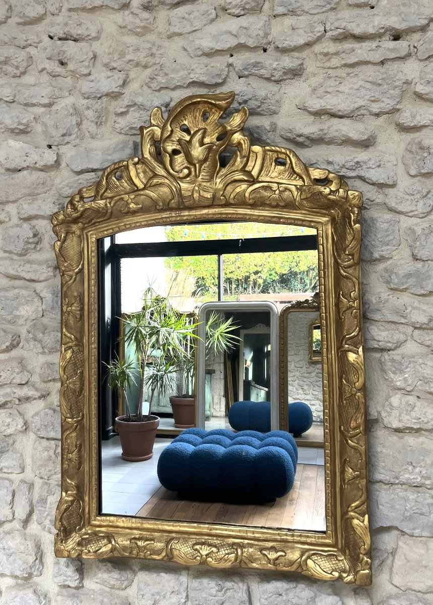 Miroir ancien 89/60,5cm époque 19ème style régence doré à la feuille d’or, glace au mercure 