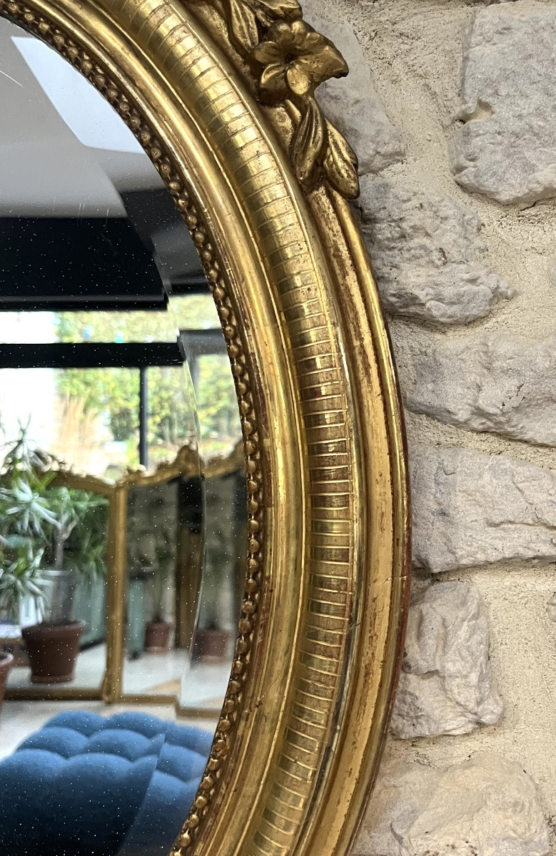 Antique Oval Mirror, 70/49.5cm, With A Pediment And Gilded Beading, Featuring Geometric Designs.-photo-2