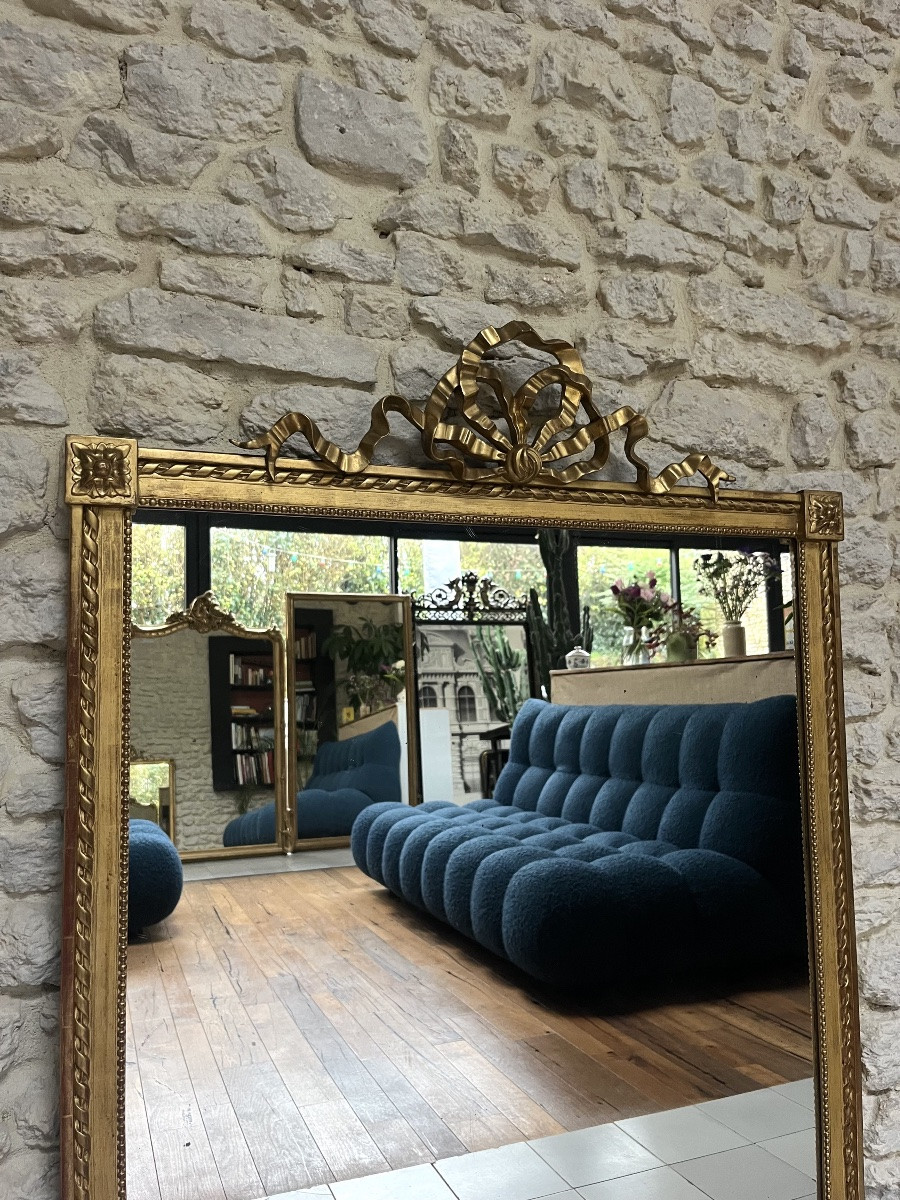 Antique Mirror 131/95.5cm With Louis XVI Style Ribbon Bow Pediment And Gilded Pearl With Gold Leaf -photo-1