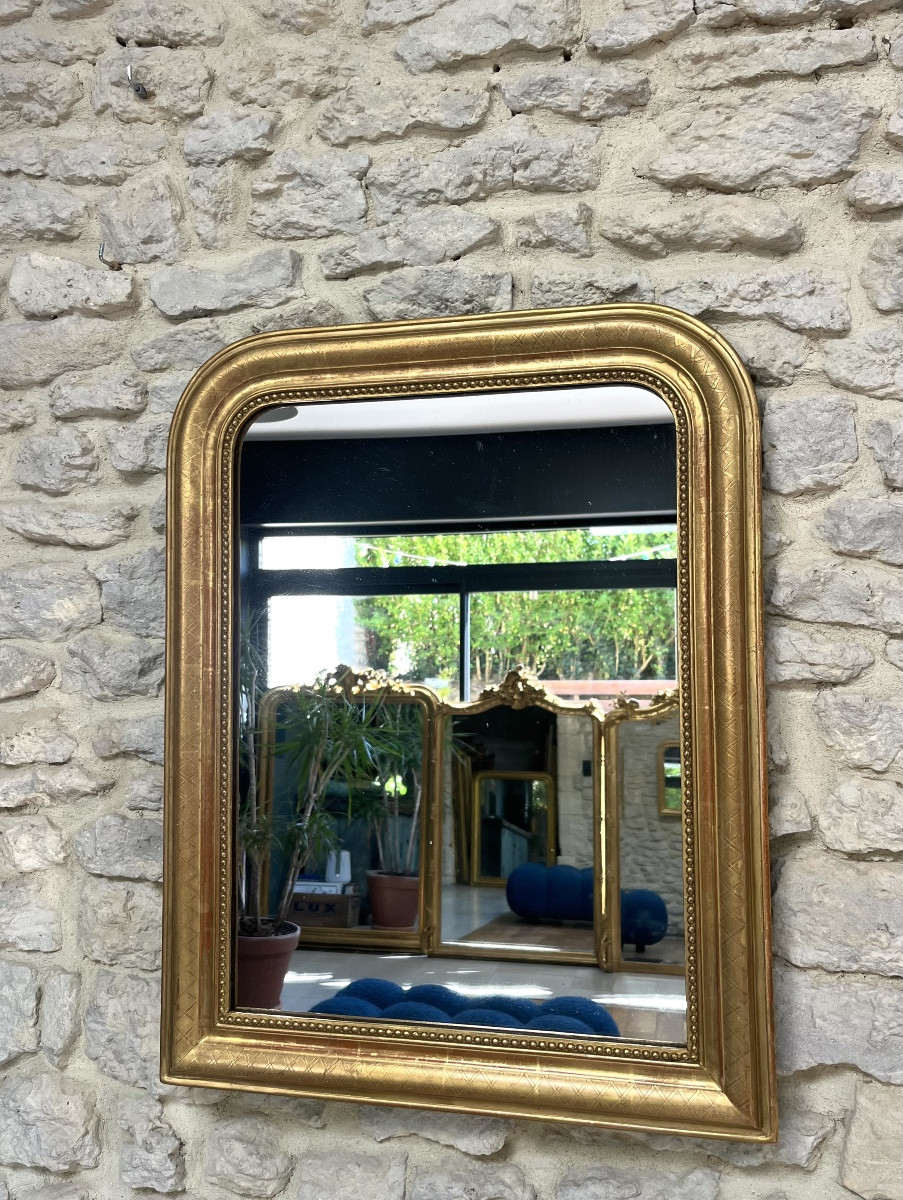 Miroir ancien Louis-Philippe 71/55,5cm perlé doré à la feuille d’or