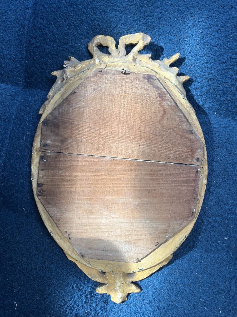 Miroir ancien ovale à frontons 49,5/31cm et perlé de style Louis XVI doré feuille d’or, glace -photo-8