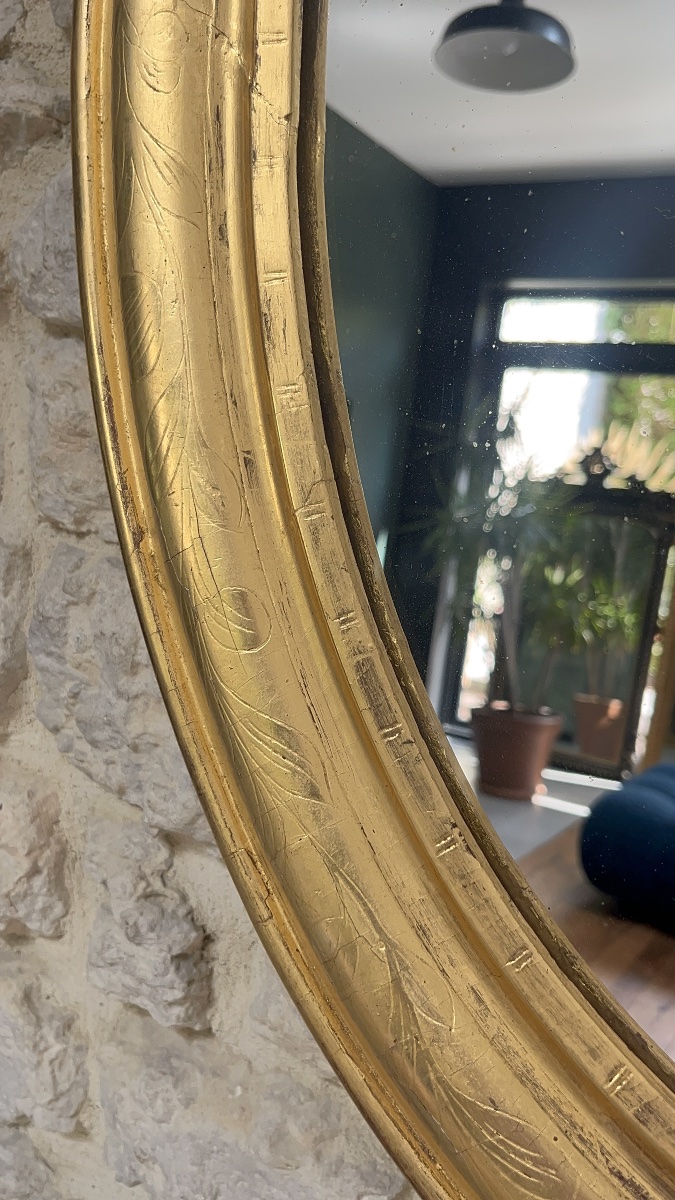 Oval Mirror, 83.5 X 65 Cm, Gilded With Gold Leaf And Featuring A Floral Design; Antique Mirror From The Late 19th To Early 20th Century-photo-2