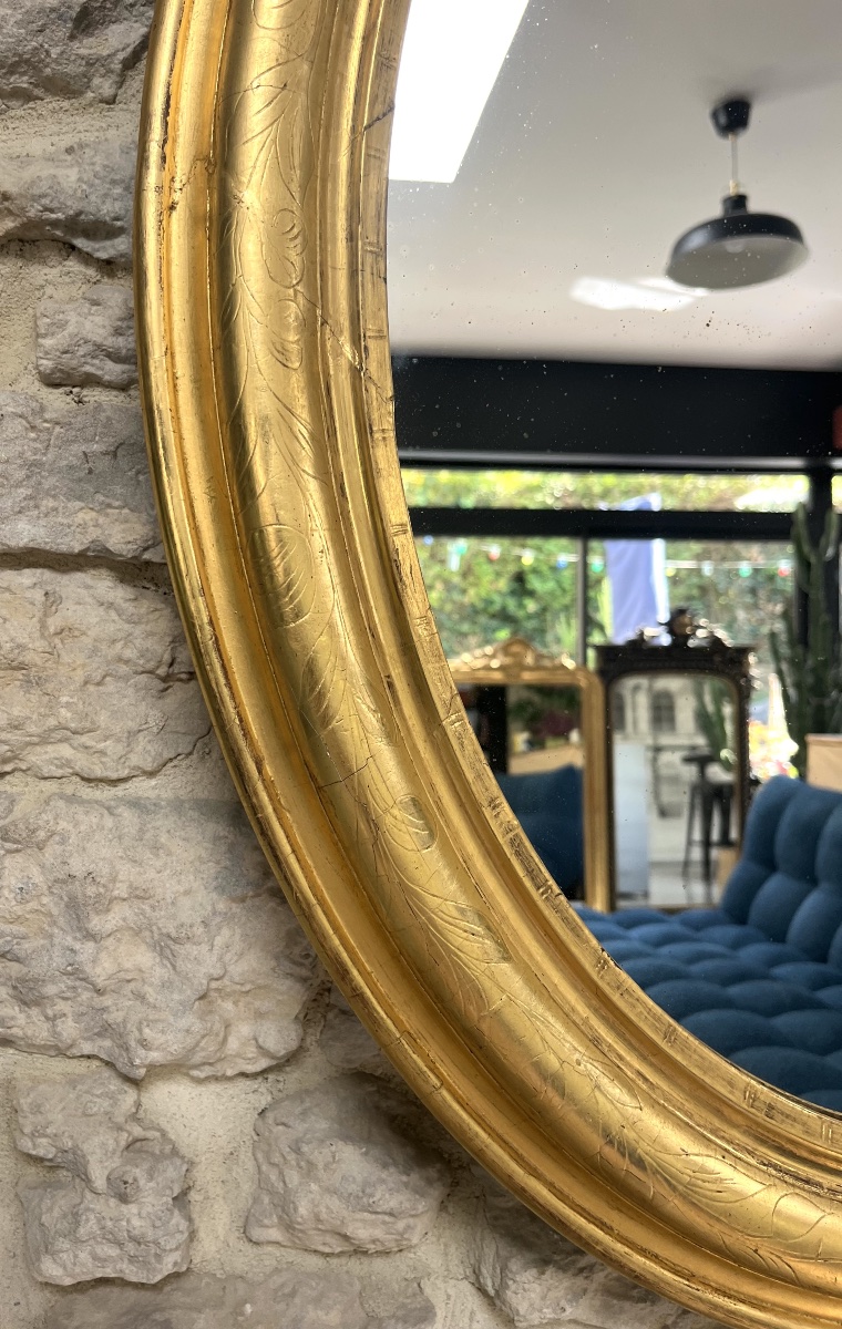 Oval Mirror, 83.5 X 65 Cm, Gilded With Gold Leaf And Featuring A Floral Design; Antique Mirror From The Late 19th To Early 20th Century-photo-3