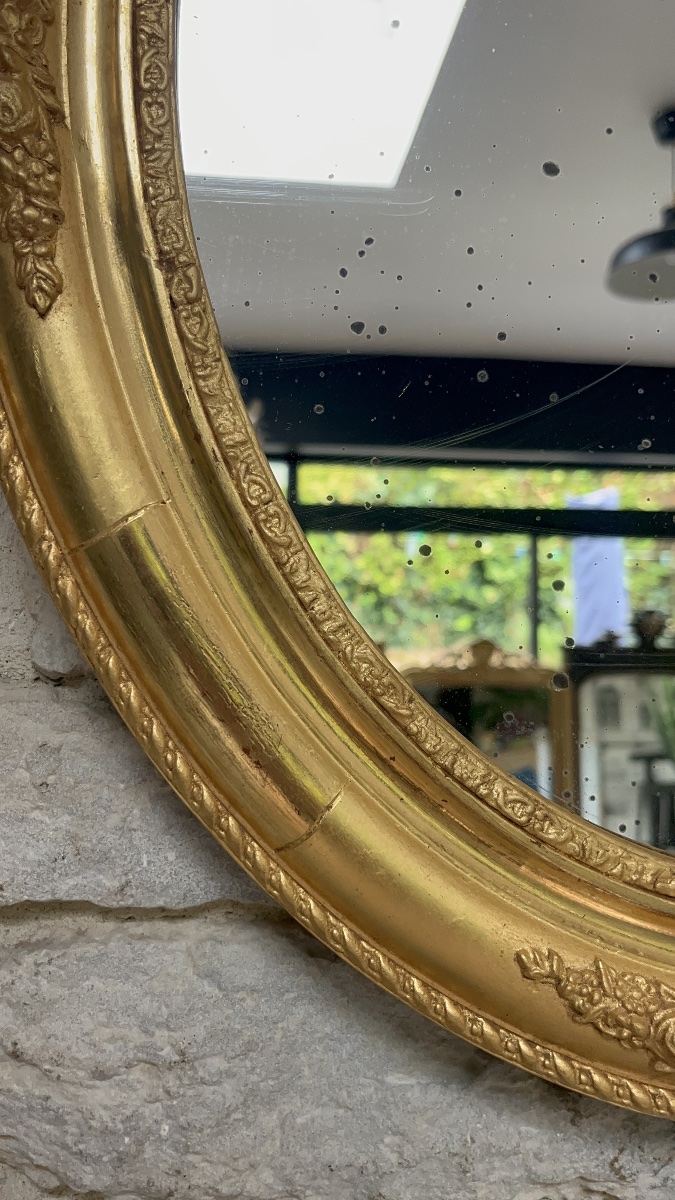 Miroir ovale moulure florale 59/50,5cm doré à la feuille d’or époque fin 19ème, glace  -photo-4