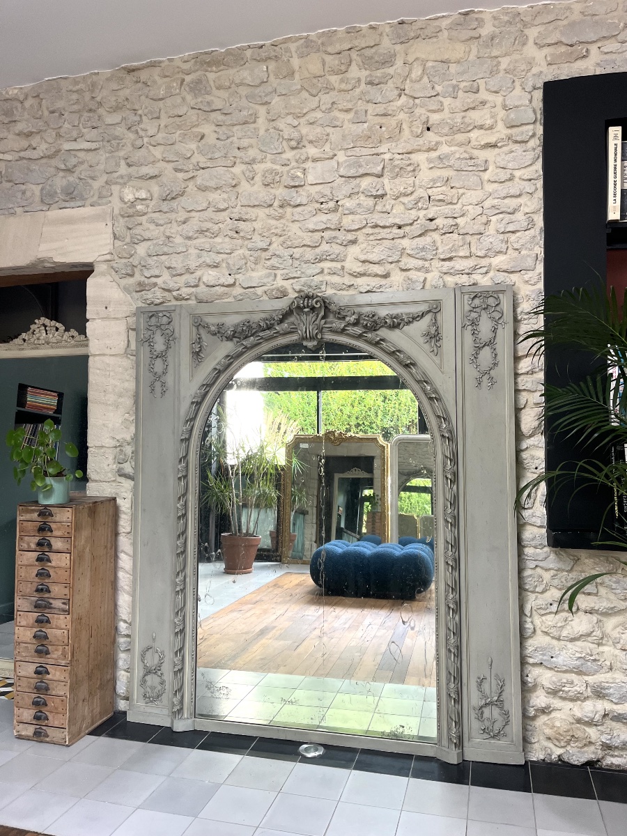 Important Antique Woodwork, 176.5/158 Cm, Fireplace Trumeau, Antique Louis XVI-style Mirror 