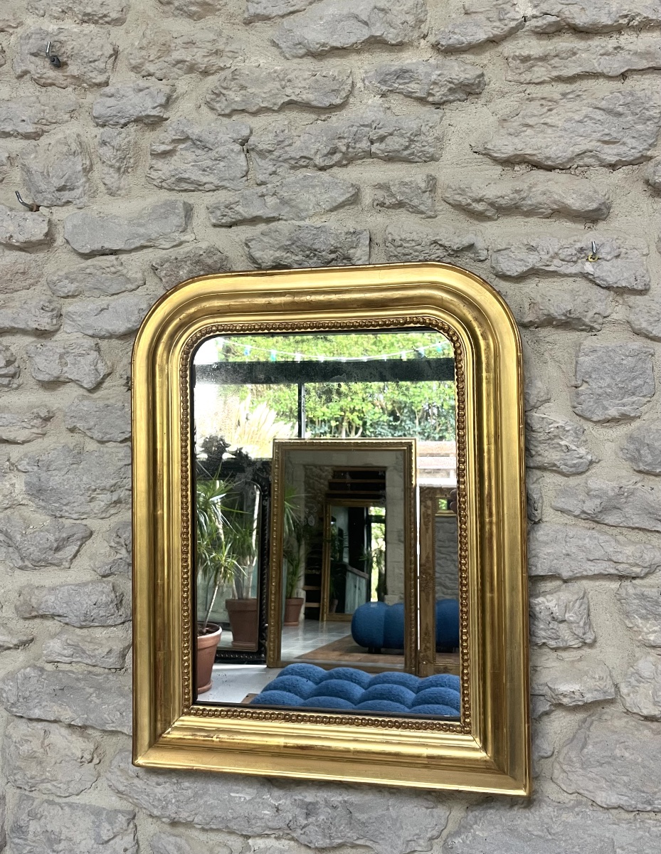 Antique Louis-philippe Beaded Mirror, 56.5/44 Cm, Gilded With Gold Leaf, Mercury Glass, Trumeau Style. 