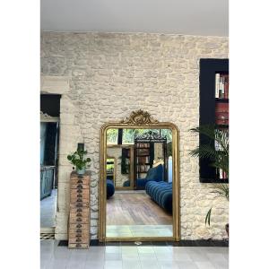 Miroir ancien 178cm/110cm de cheminée Louis-Philippe à fronton et perlé, feuille d’or, trumeau