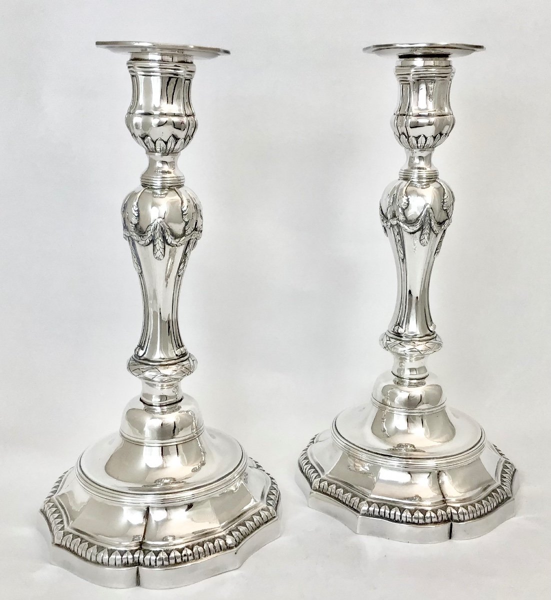 Lille 1782, Fr.-Joseph Baudoux, Paire De Flambeaux D’époque Louis XVI En Argent Massif 