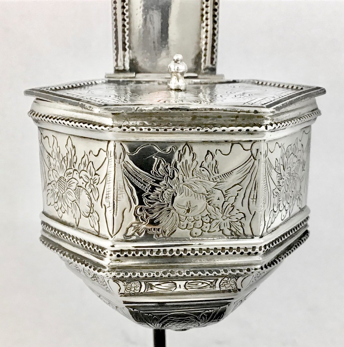 Holy Water Vessel, Mons 1711, Charles-albert Marescault-photo-3