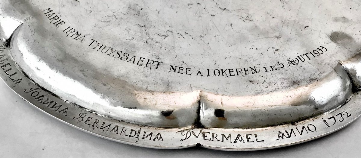 Ghent, 1720-30, Ioannes Smidts, Polylobed Round Dish Or Tazza In Sterling Silver