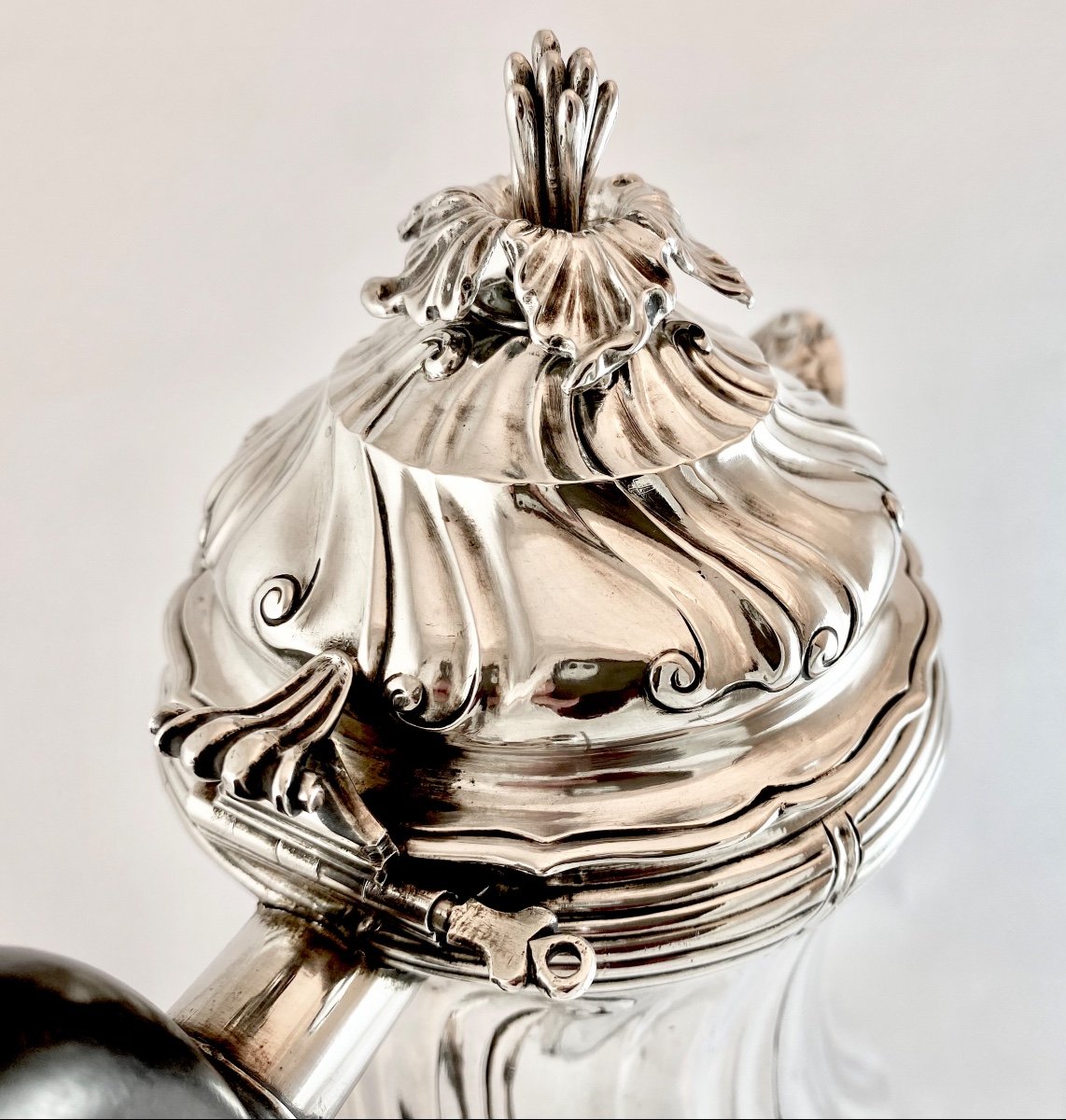 Mons 1772, Sumptuous Louis XV Coffee Pot In Sterling Silver, Claude Louis Foncez