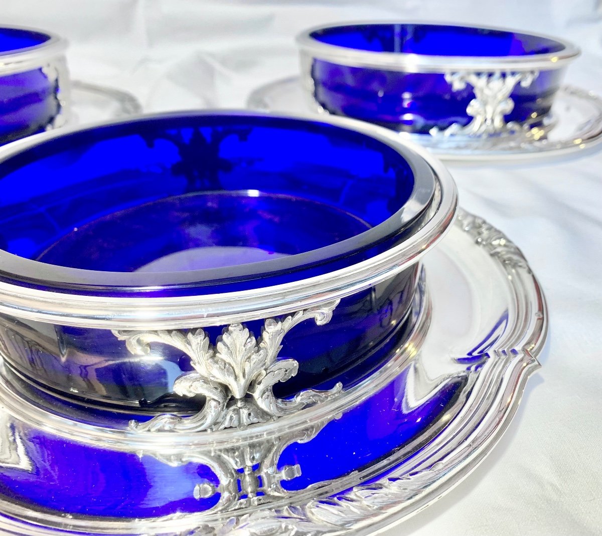 Keller , Trois Jardinières En Argent Massif Et Cristal Bleu, Paris Vers 1880-1910