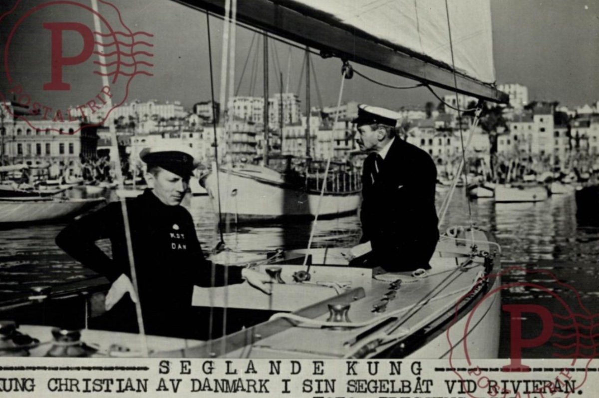 Beaker  Offered By King Christian X Of Denmark, Sterling Silver, Copenhagen 1926-photo-2