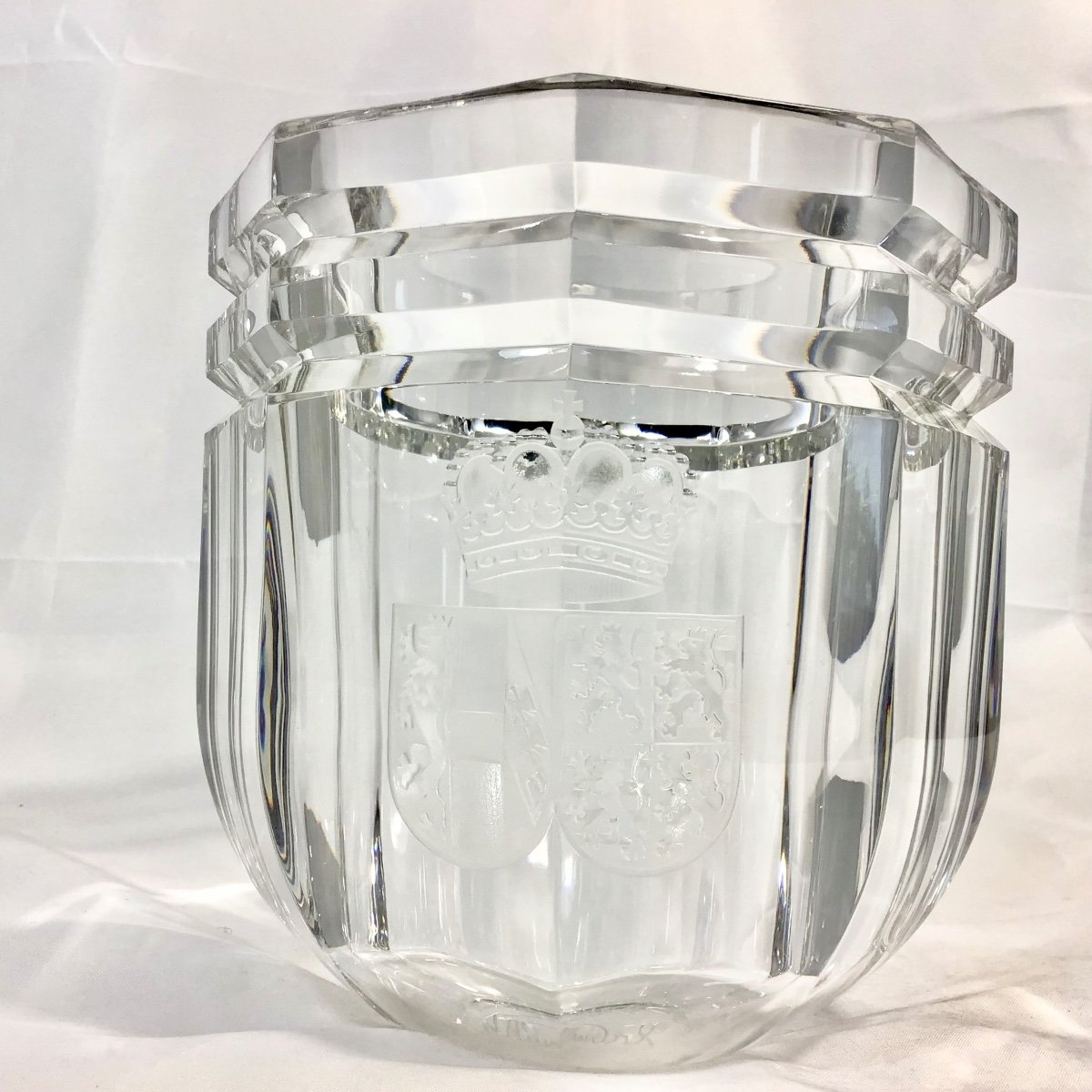 Imperial Provenance Habsburg-lorraine Luxembourg, Art Deco Style Vase, Riedel Crystals -photo-3