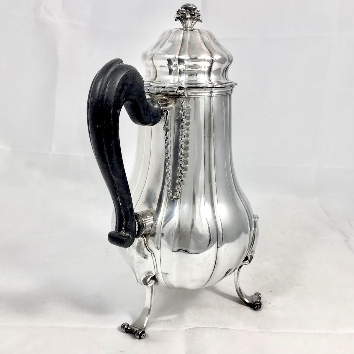 Tournai 1758, Louis XV Tripod Coffee Pot, Solid Silver-photo-1