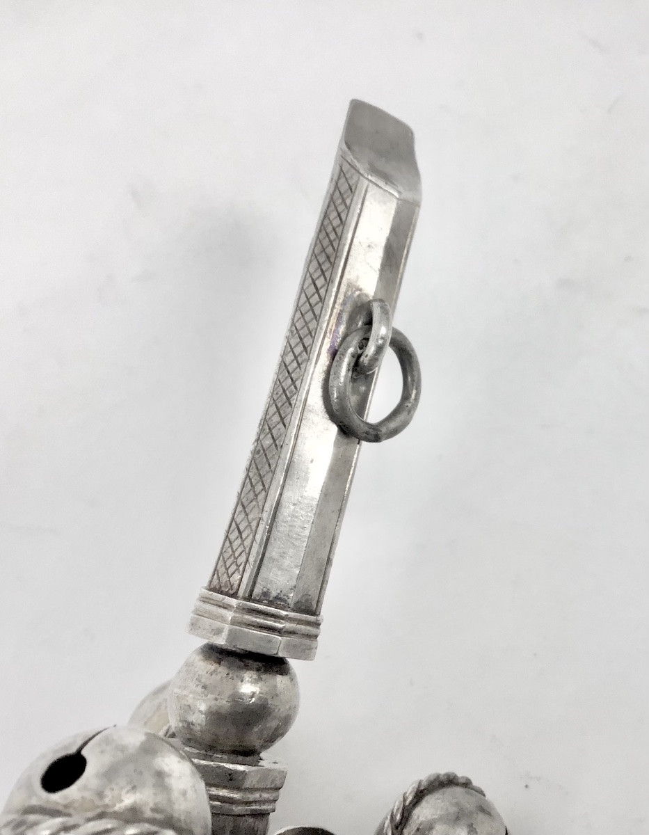 City Of Agen 1770, Silver And Rock Crystal Rattle-photo-1