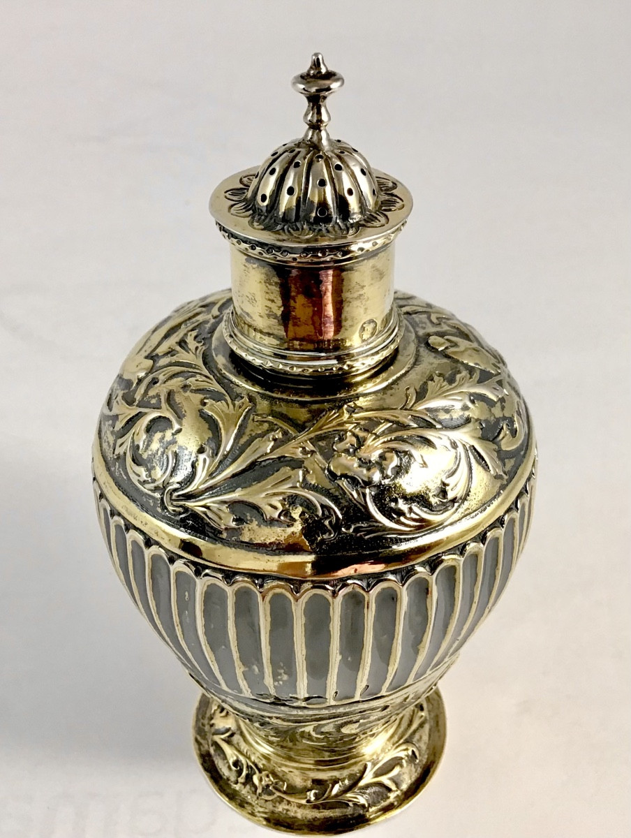Hollande 1870-1890, argent massif , boîte à thé ,dans le goût du début du dix-huitième siècle 
