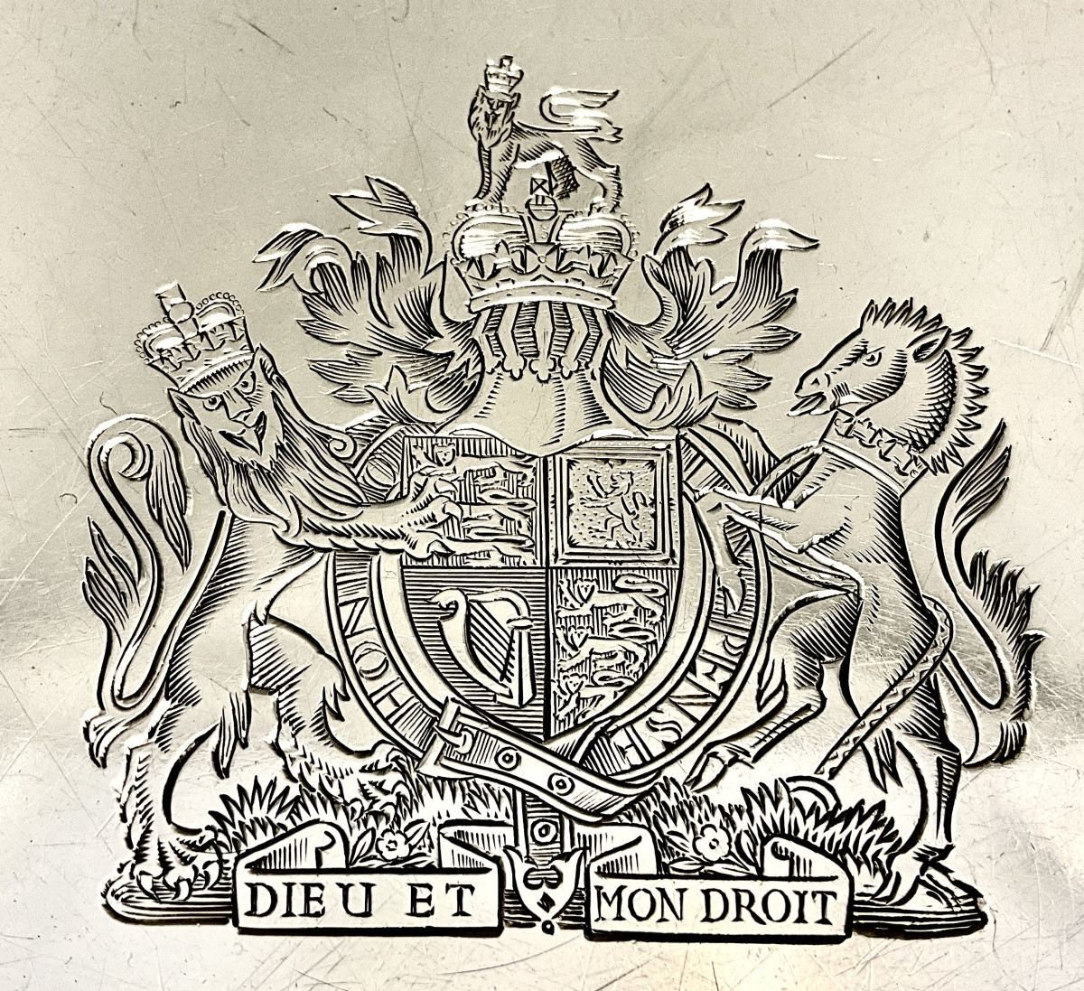 Présent  From Queen Elizabeth Ii, Sterling Silver Serving Tray, William Comyns & Sons -photo-3