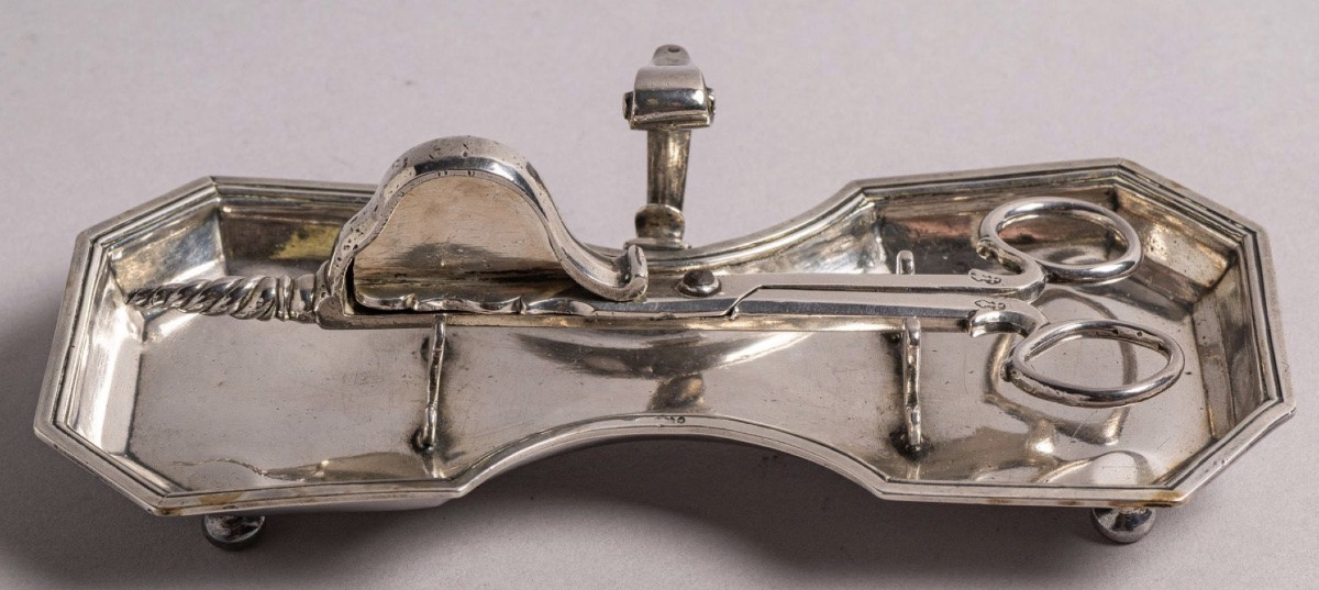 Toulouse 1714, Barthelemy Capdeville , Pair Of Snuffers With Their Original  Tray, Silver-photo-8
