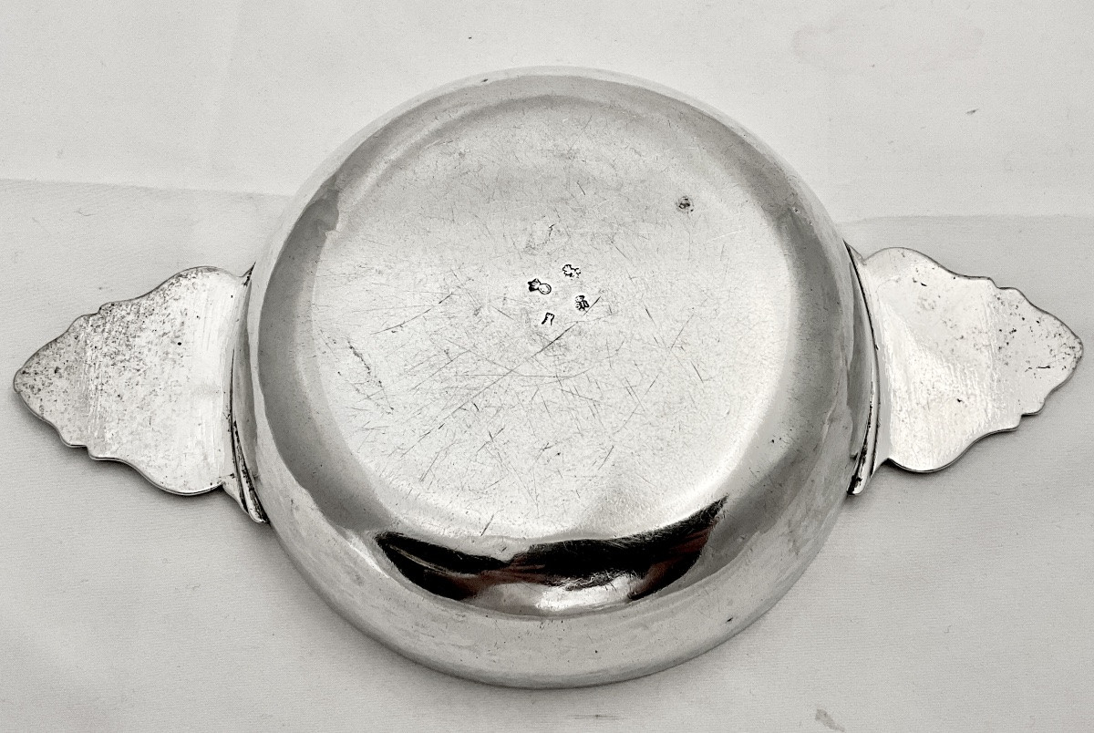 Grenoble 1724-1732, Salomon Ruinat, écuelle ou bouillon en argent massif , légumier -photo-3