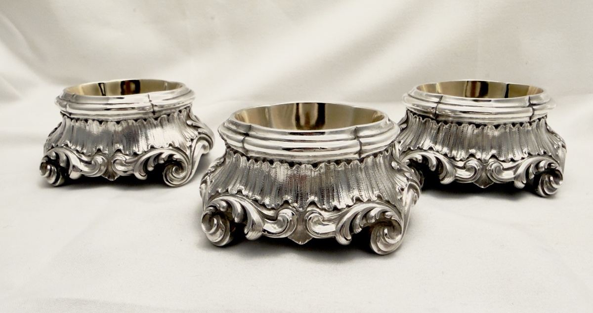 Odiot, Paris, 1856–1894, Sterling  Silver And Vermeil, Set Of Three Louis XV Trencher Salts-photo-3