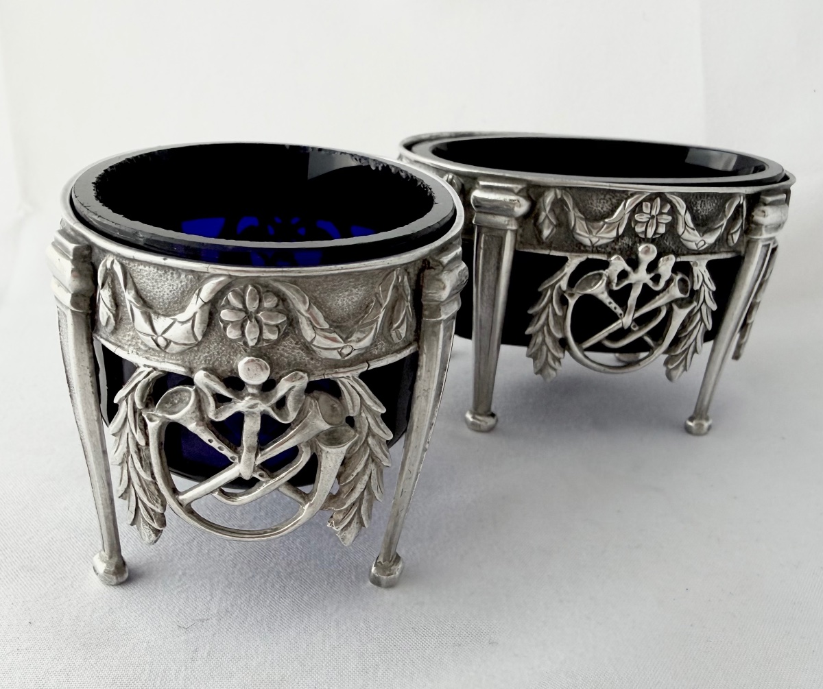 Mons 1791, paire de salières en argent massif et verre bleu, époque Louis XVI-photo-3