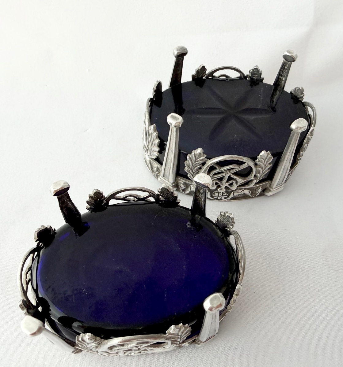 Mons 1791, paire de salières en argent massif et verre bleu, époque Louis XVI-photo-2