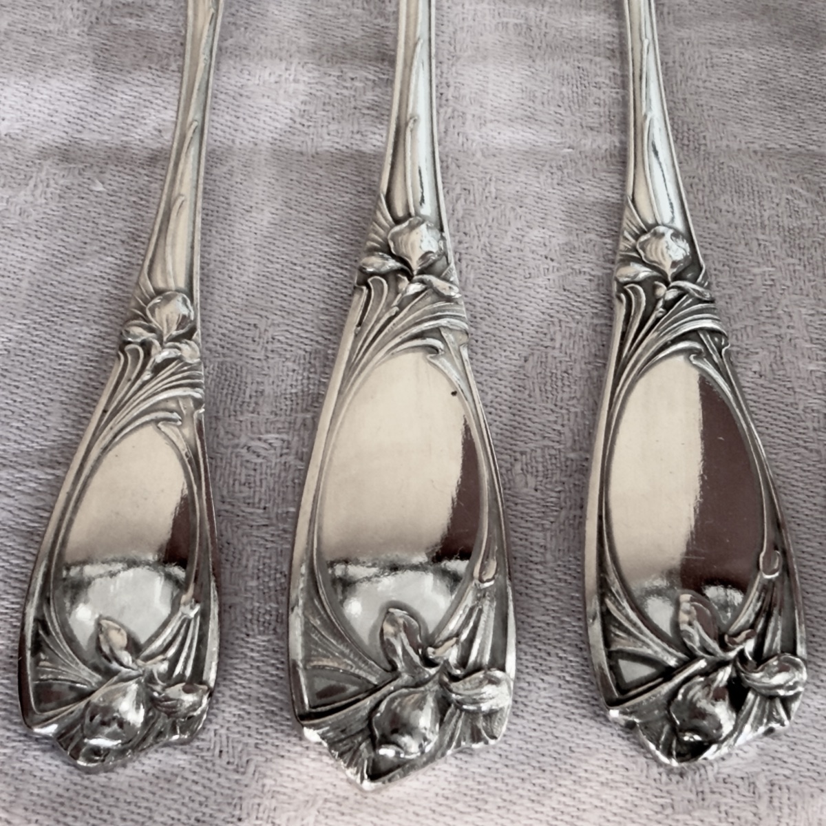 Ménagère Art Nouveau 12 personnes , » Iris « , Chauvin et Lacombe , Paris 1922-30 métal argenté-photo-2