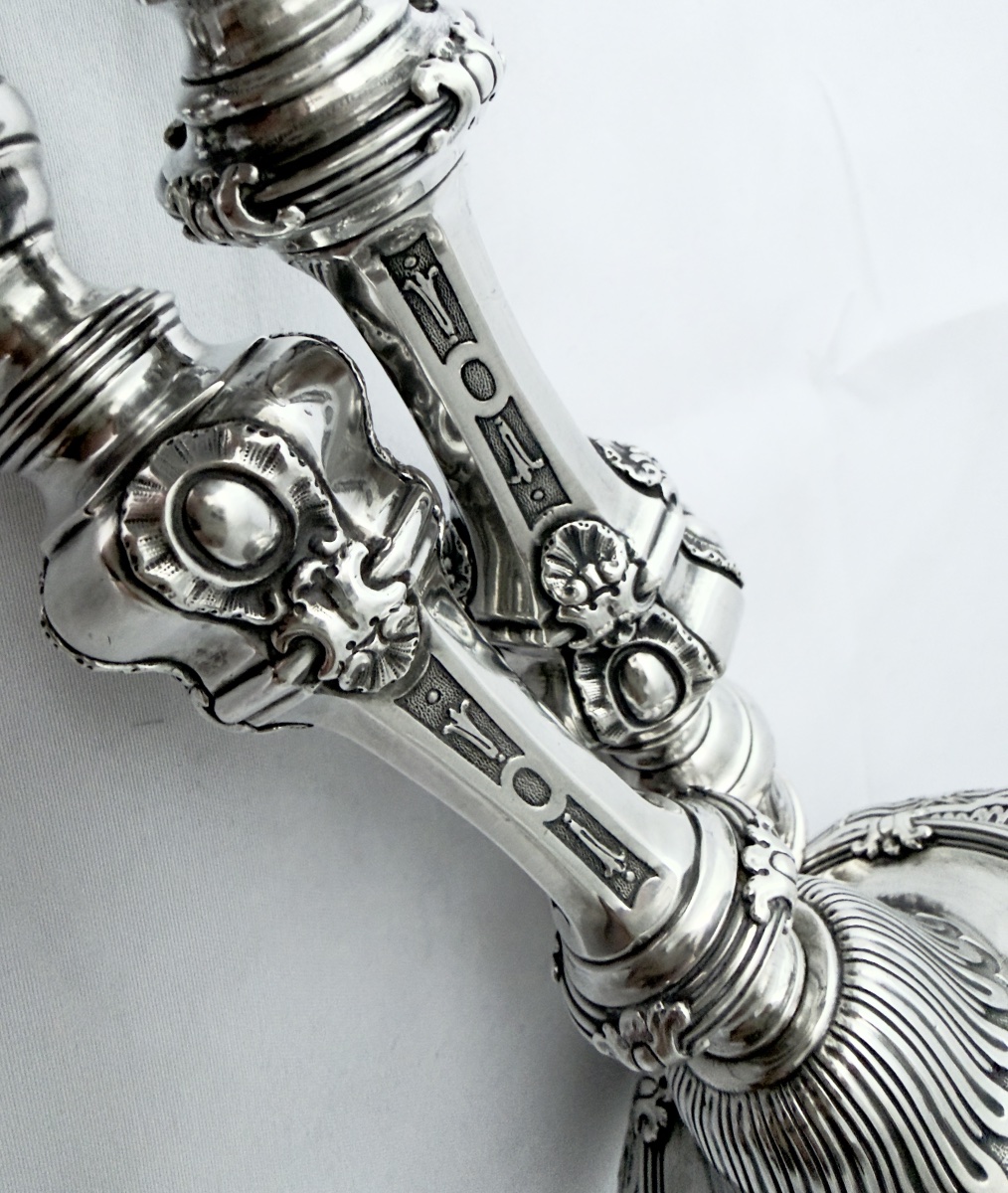Paris 1748, Alexis III Loir , paire de flambeaux de toilette, identiques duchesse de Cadaval -photo-2