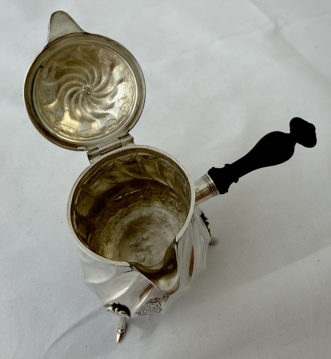 Paris 1766-1767, argent massif, verseuse egoïste ou crémier Louis XV-photo-1
