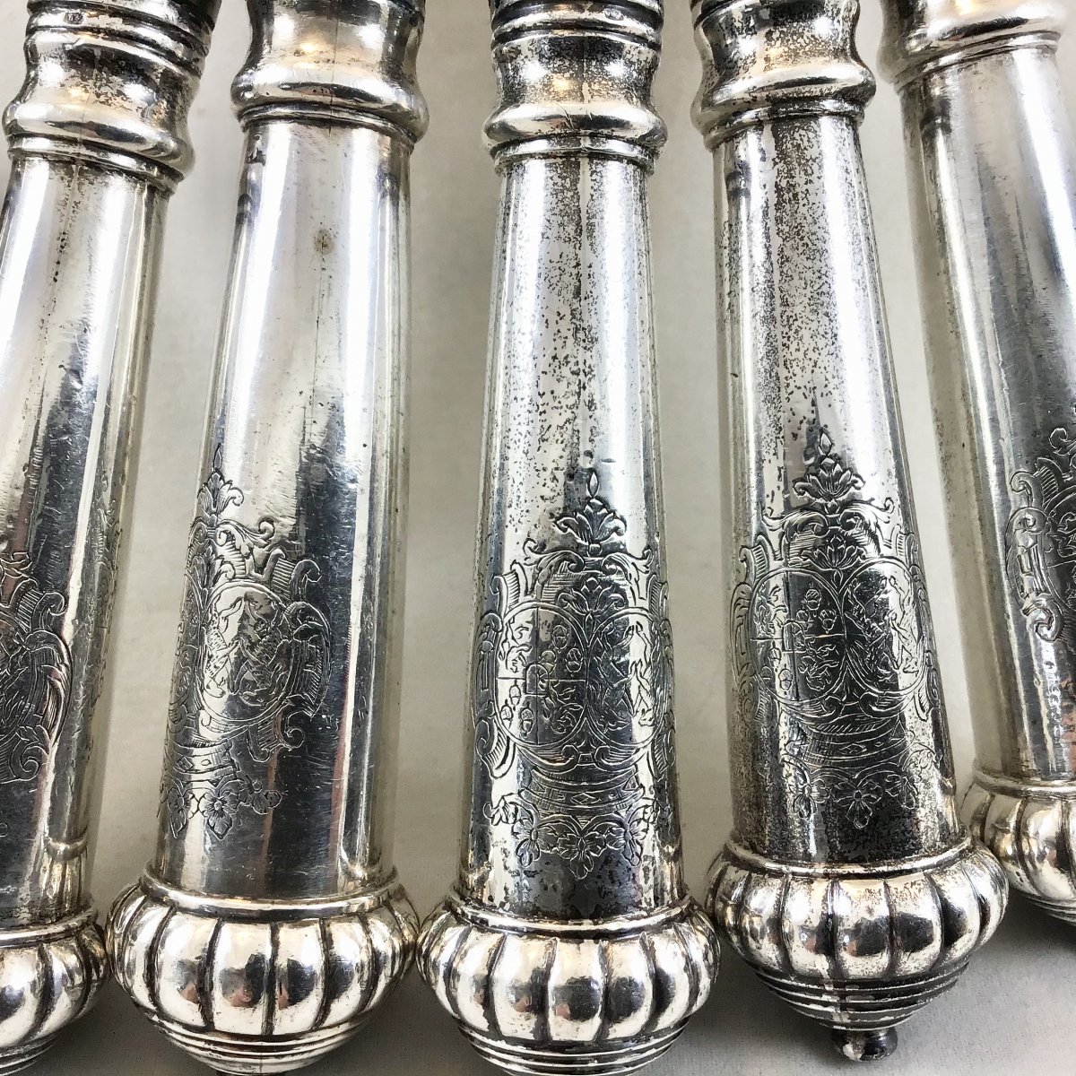 6 Emblazoned Silver Knives, Namur Late 18th- Early 18th, Handle Stock