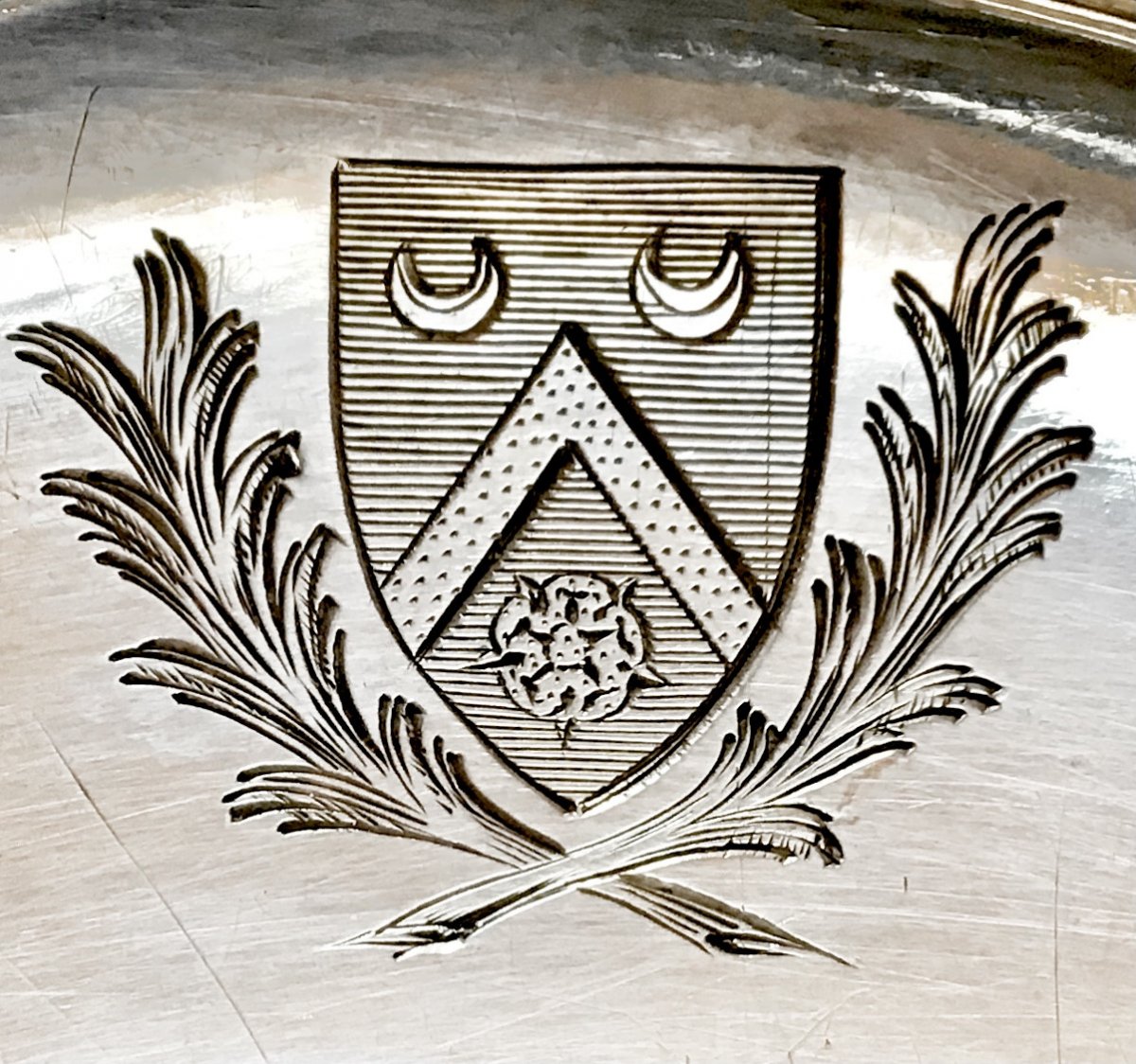 Silver Dish N’y Nicolas Levasseur, Reims 1768, Coat Of Arms Chossat De Montburon 