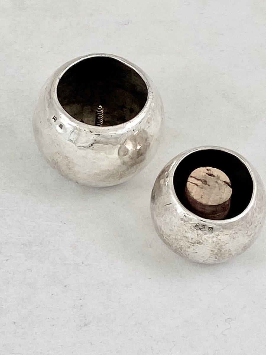 Paire De Bouchons Josef Hoffmann, Wiener Werkstatte, Vienne Vers 1900-photo-2