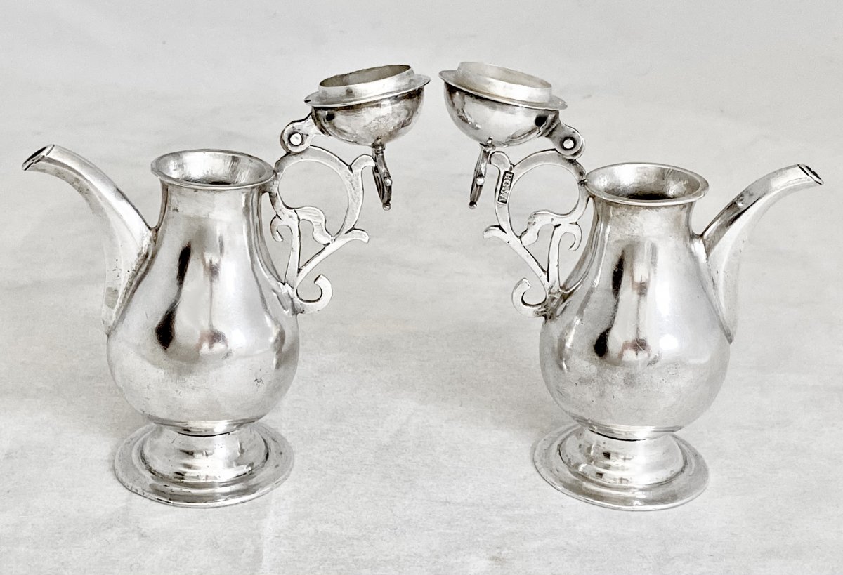 Pair Of Burettes, Spain 1680-1730, Sterling Silver, Silversmith Rosa, Pair Of Bulbs-photo-2