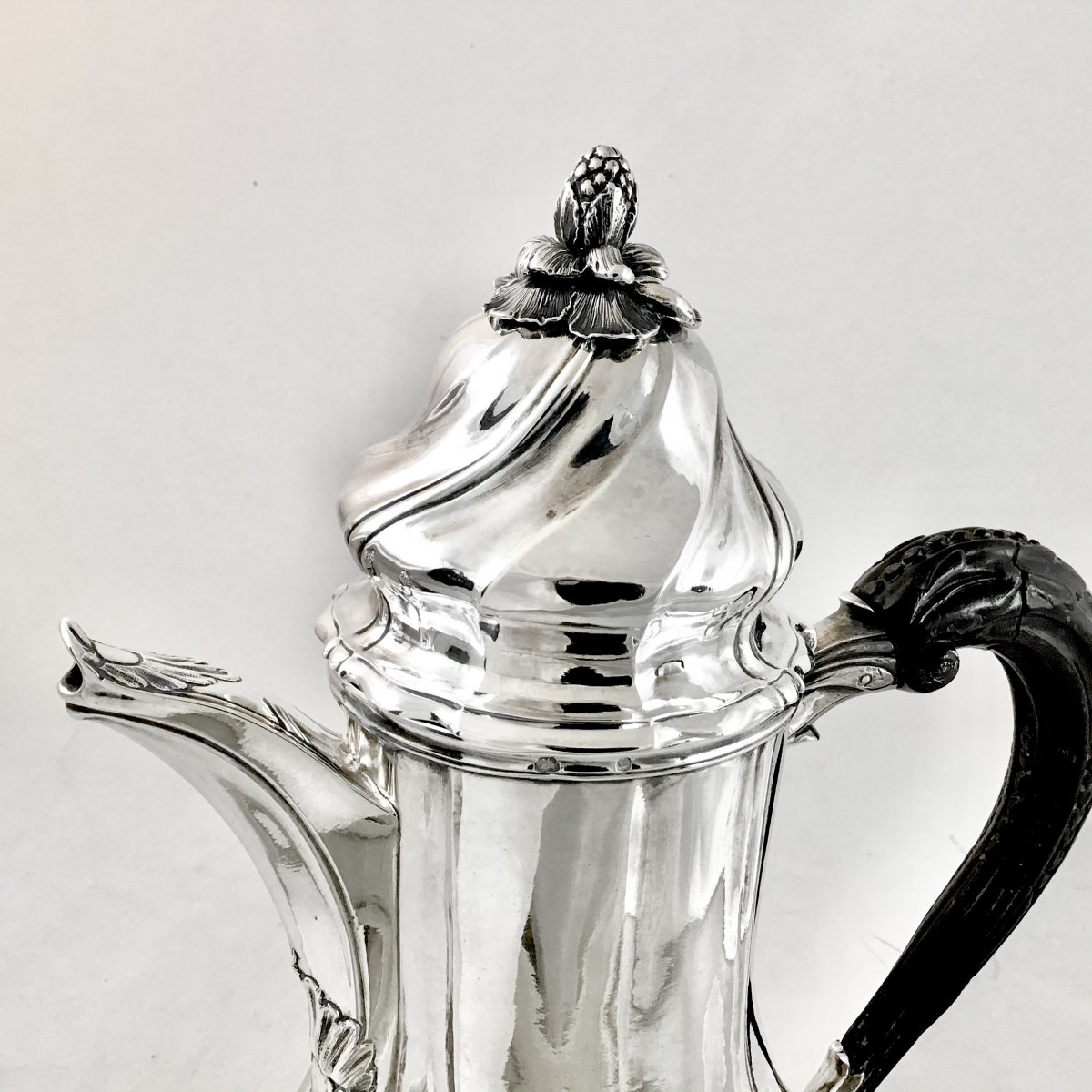 Large Louis XV Coffee Pot , Namur 1771, Englebert Antoine (1735-1821)-photo-4
