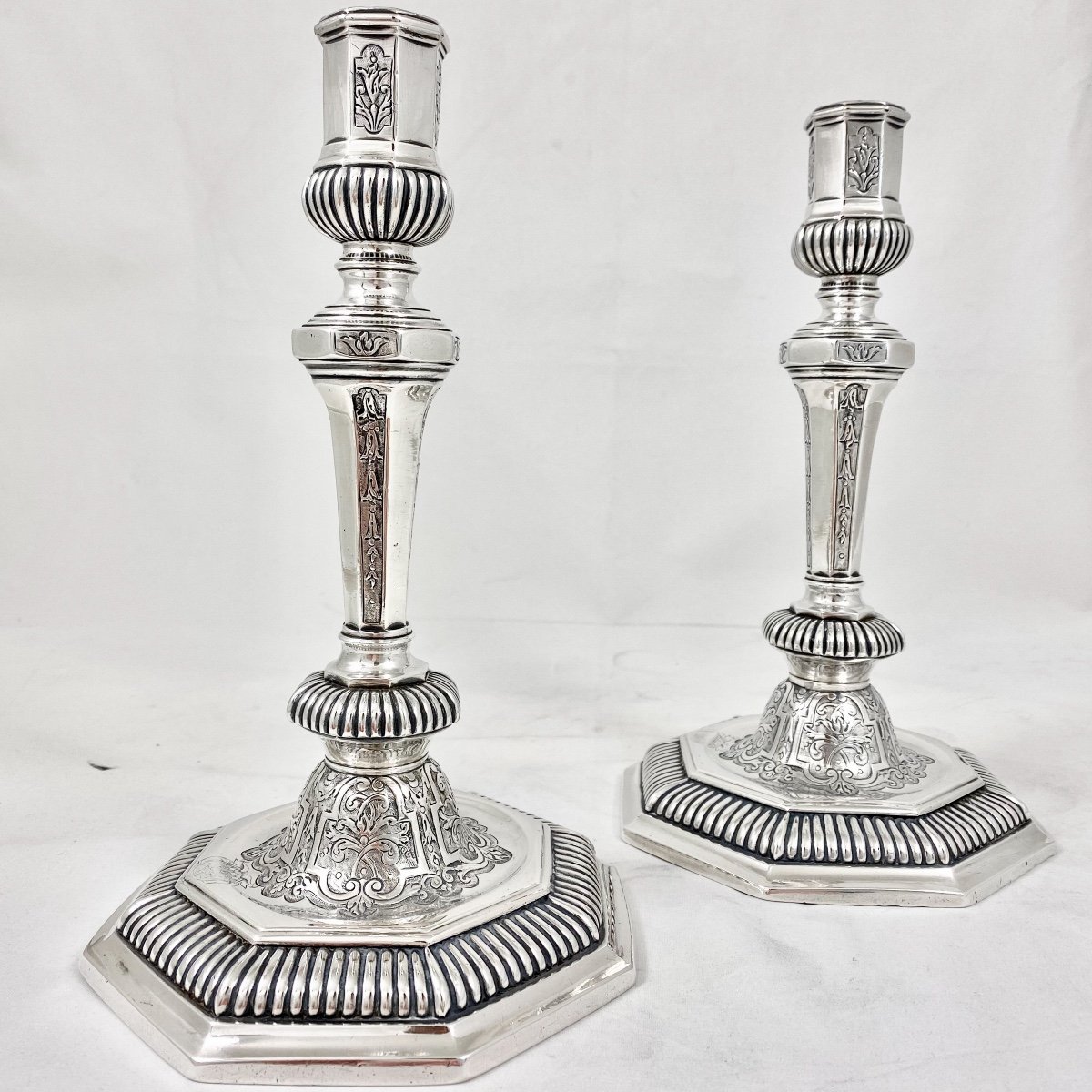 Pair Of Régence  Candlesticks , Paris 1717, Chiseled Sterling Silver-photo-7