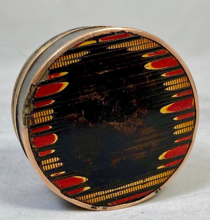 Louis XVI Snuff  Box In Tortoise ,lacquer  And Gold, Circa 1780-photo-4