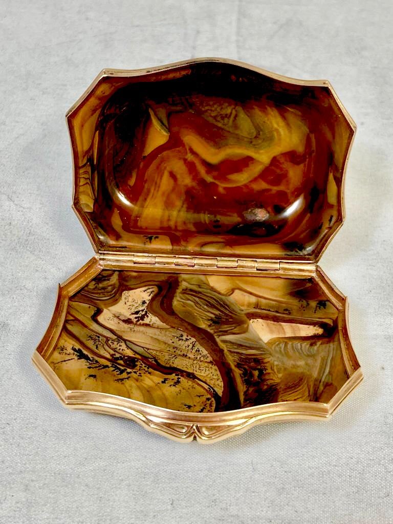 Gold And Stone Snuff Box, Circa 1750, Probably Saxony Or Prussia-photo-8