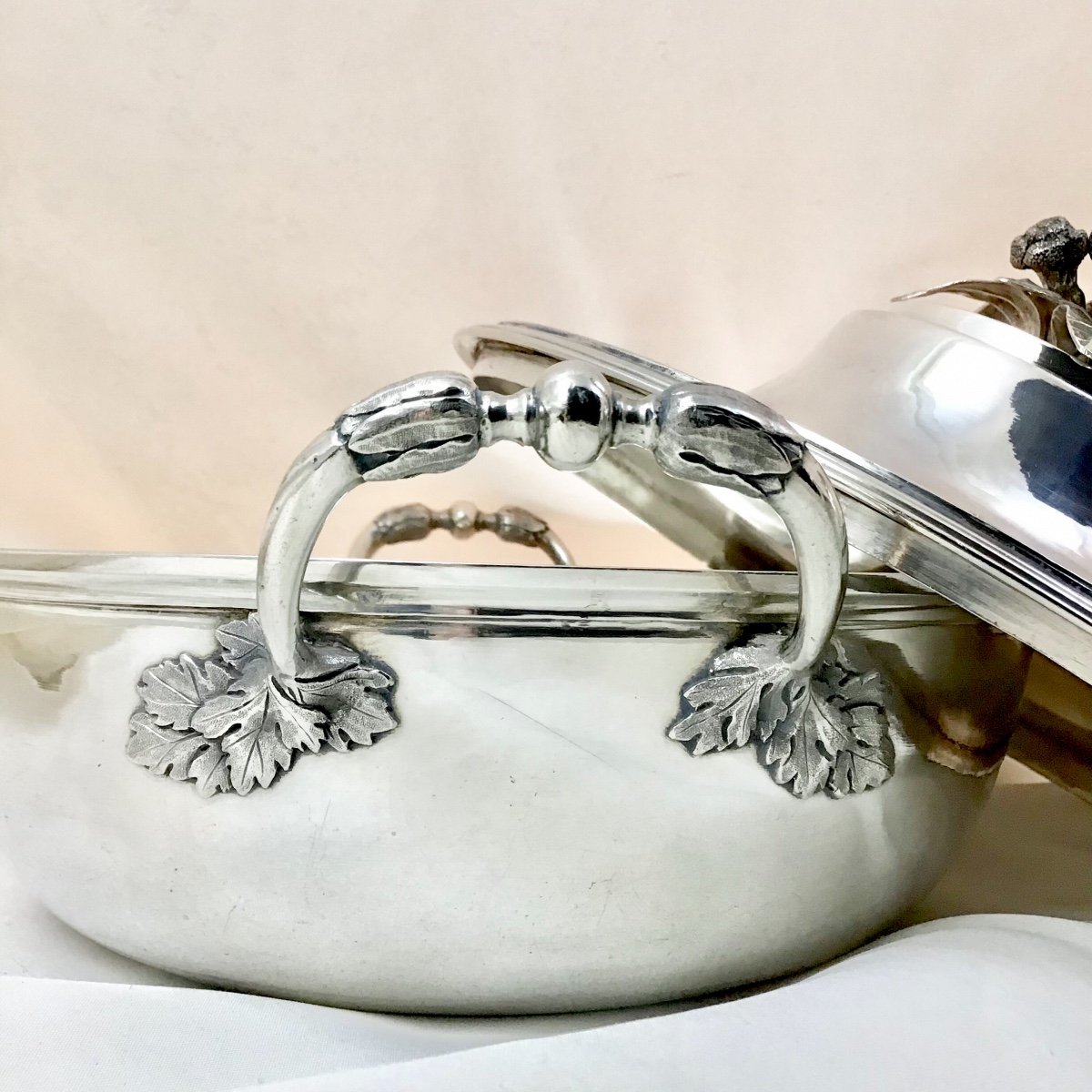 Pair Of Vegetable Dishes , Paris 1788, Nicolas Fauconnier, Sterling Silver-photo-1