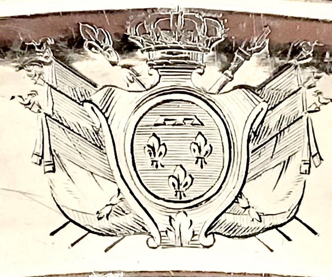 Paire D’assiettes Aux Armes Du Roi Louis-philippe, Christofle, métal argenté 