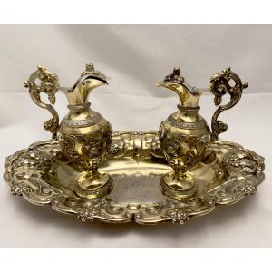 Favier, Paire de burettes en argent massif et vermeil vers 1850 