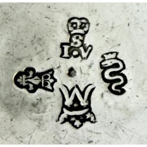 Saumur 1736-1738, curon en argent massif, Joseph II Viau, Timbale gobelet