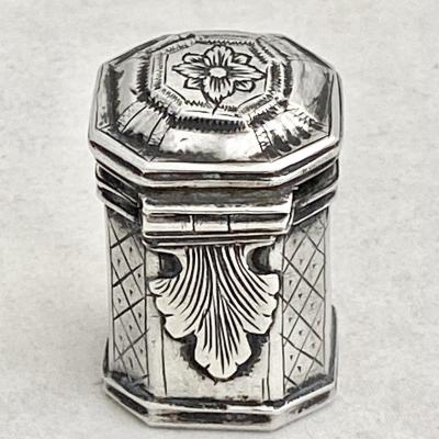 Box, Ath 1772, Sterling Silver, Lodereindoosje, Vinaigrette